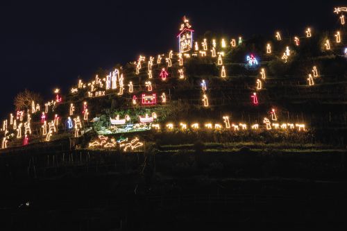 Photos du Voyage VENET : Marchés de Noël aux Cinque Terre, crèche illuminée de Manarolla ( Du 11 au 14 Décembre )
